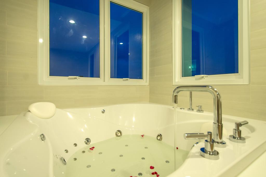 Prachuap Grand Hotel Prachuap Khiri Khan Ruang foto