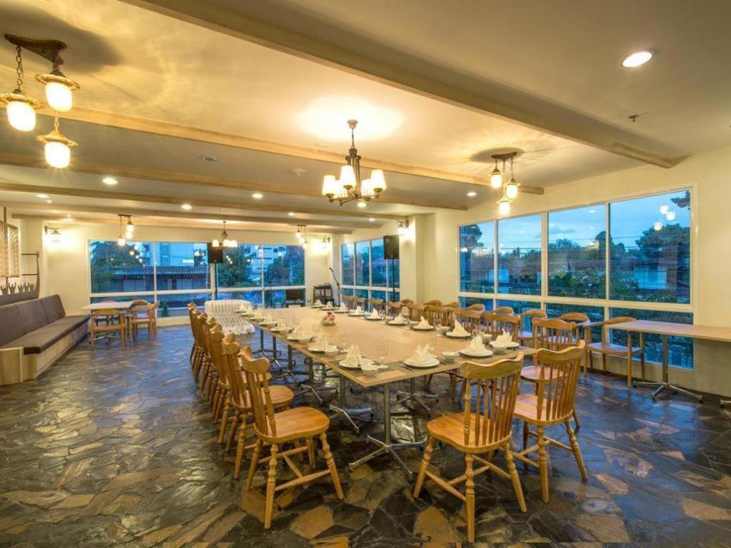 Prachuap Grand Hotel Prachuap Khiri Khan Bagian luar foto